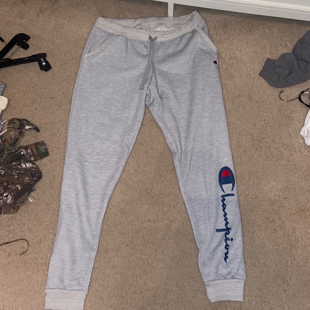 Champion Sweatpants (2)